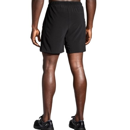 Brooks Moment 7" Shorts - Men's 2