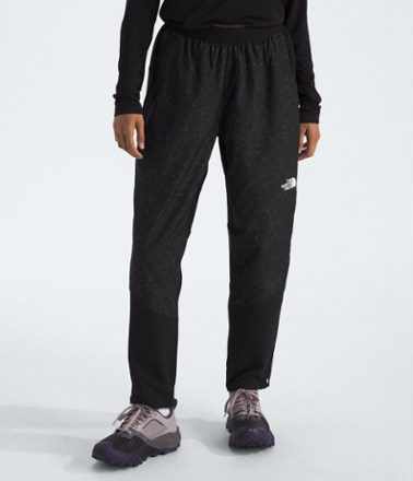 On Body Image of color Tnf Black Trail Reflective