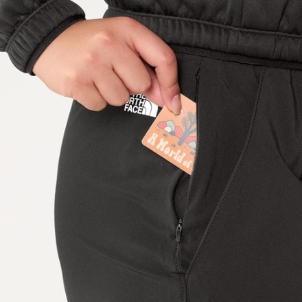 The North Face Wander Joggers 2.0 - Women's 4