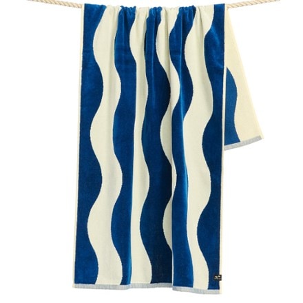 Slowtide Stripe Premium Woven Towel 1