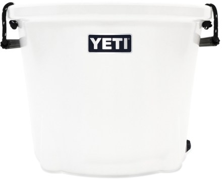 rei outlet yeti