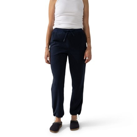 On Body Image of color Midnight
