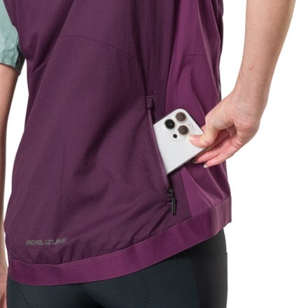 PEARL iZUMi Expedition Pro Alpha Cycling Vest - Women's 8