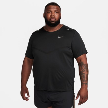 Nike Dri-FIT Rise 365 Running Top - Men's 1