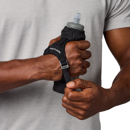 Nathan HyperNight Pinnacle Soft Flask - 14 fl. oz. 4