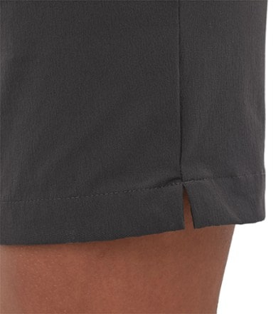 Patagonia Skyline Traveler Shorts - Women's 6