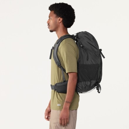 REI Co-op Trail 40 Pack - Men's 5