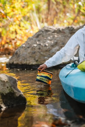 Adventure Medical Kits Ultralight/Watertight .5 Medical Kit 8