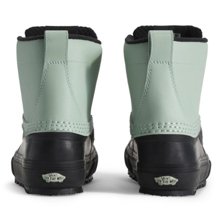 Vans Standard Mid Snow MTE Boots - Women's 4