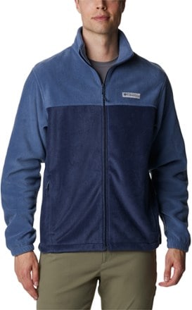 On Body Image of color Dark Mountain/Collegiate Navy