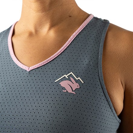 rabbit EZ Vee Tank Perf Trail Top - Women's 4