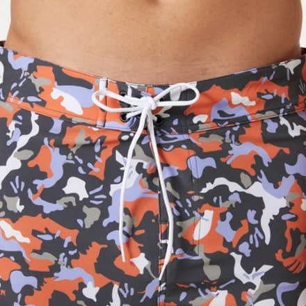 Helly Hansen HP 9" Board Shorts - Men's 4
