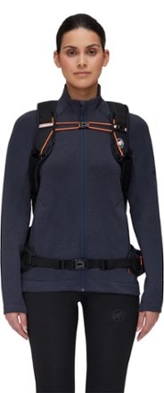 Mammut Ducan Spine 28-35 Pack 10