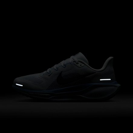 Nike Pegasus 41 Road-Running Shoes - Women's 9