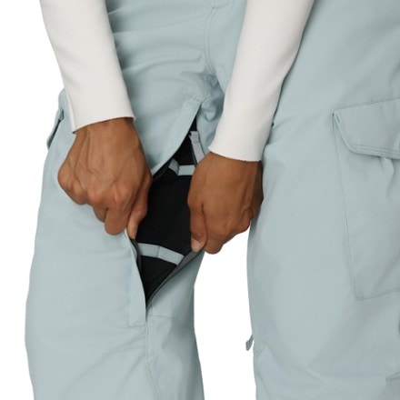 686 Aura Insulated Cargo Snow Pants - Women's 3