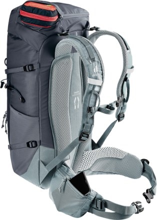 Deuter Trail 30 Pack - Men's 3