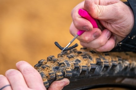 Muc-Off Puncture Plug Tubeless Repair Kit 4