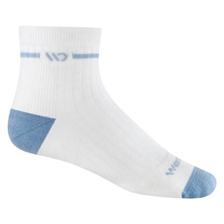 Wide Open Single Stripe Cushioned Quarter Socks - Women's 0