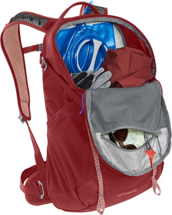 CamelBak Rim Runner X20 Hydration Pack - Women's 7