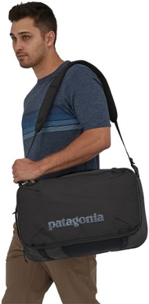 Patagonia Black Hole Mini MLC Pack 6