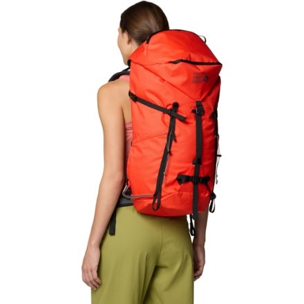 Mountain Hardwear Scrambler 35 Pack 4