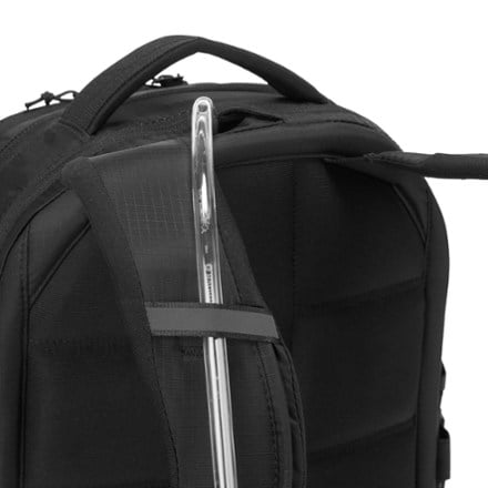 The North Face Borealis Pack - Women's Hydration port & tube routing
