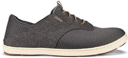 Olukai mens sale shoes near me