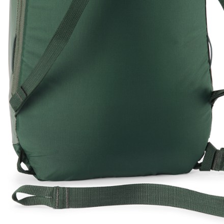 REI Co-op Flash 18 Pack 10