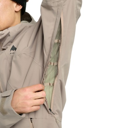 Burton Reserve 2L Insulated Jacket - Men's 6