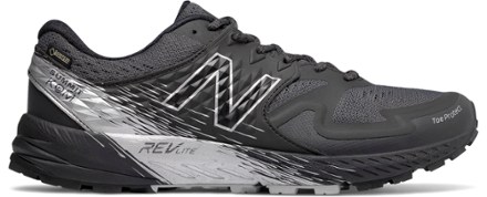 black new balance running trainers