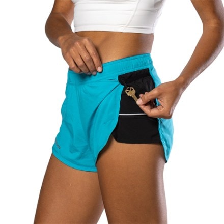 Nathan Essential Shorts 2.0 - Women's 5