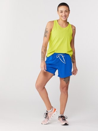 Saucony Peregrine 4" Shorts - Women's 3