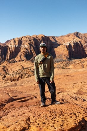 Location Image for Sahara Shade Hoodie - Men's