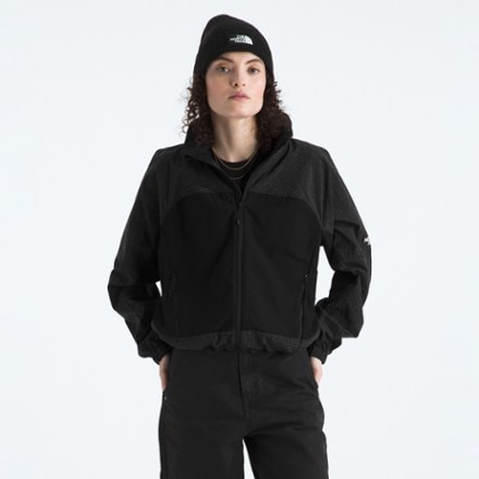 The North Face EG Utility Wind Jacket - Women's 1