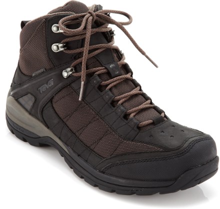 teva hiking boots