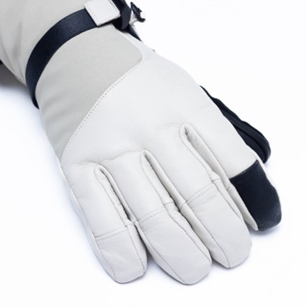 Outdoor Research Carbide Sensor Gloves - Women's 1