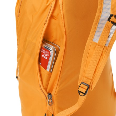 REI Co-op Flash 18 Pack 7