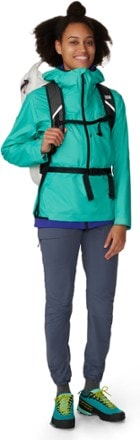 Mountain Hardwear Chockstone Alpine LT Pants - Women's 2