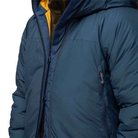 Fjallraven Bergtagen 130 Insulated Jacket - Men's 8