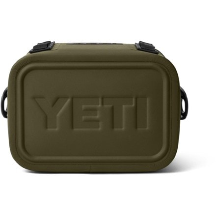 YETI Hopper Flip 8 Soft Cooler 6