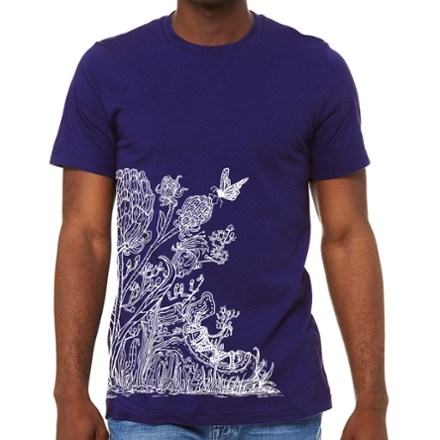 Slow Loris Boot and Clover T Shirt 0