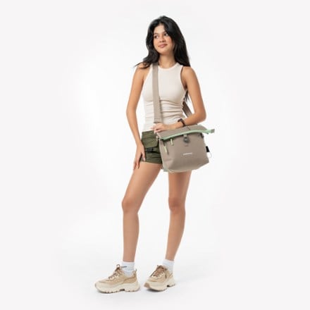Sherpani Viso Crossbody Tote Bag 4