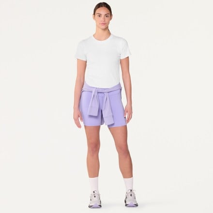 Vuori Pose Fitted T-Shirt - Women's 3