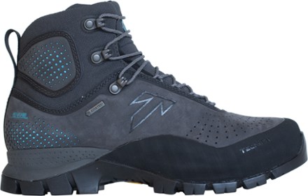 tecnica hiking boots