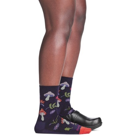 Darn Tough Shroom Bloom Crew Lightweight Lifestyle Socks - Women's 3