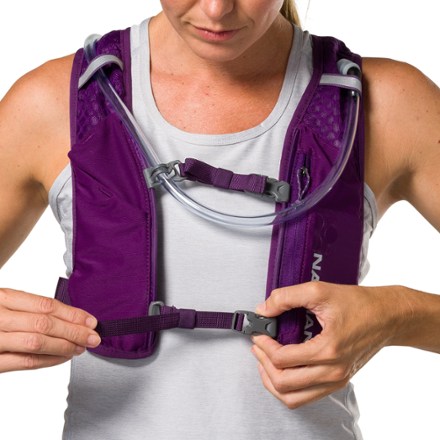 Nathan QuickStart 3.0 4 L Hydration Vest 6