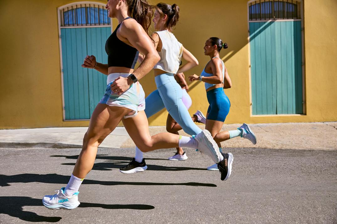 Location Image for Clifton 10 Road-Running Shoes - Women's