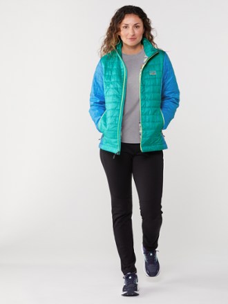 Patagonia Nano Puff Jacket - Women's 3