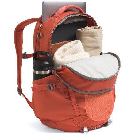 The North Face Recon Pack - Women's 3