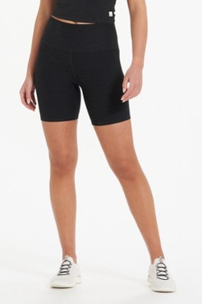 Vuori Clean Elevation Shorty Shorts - Women's 0